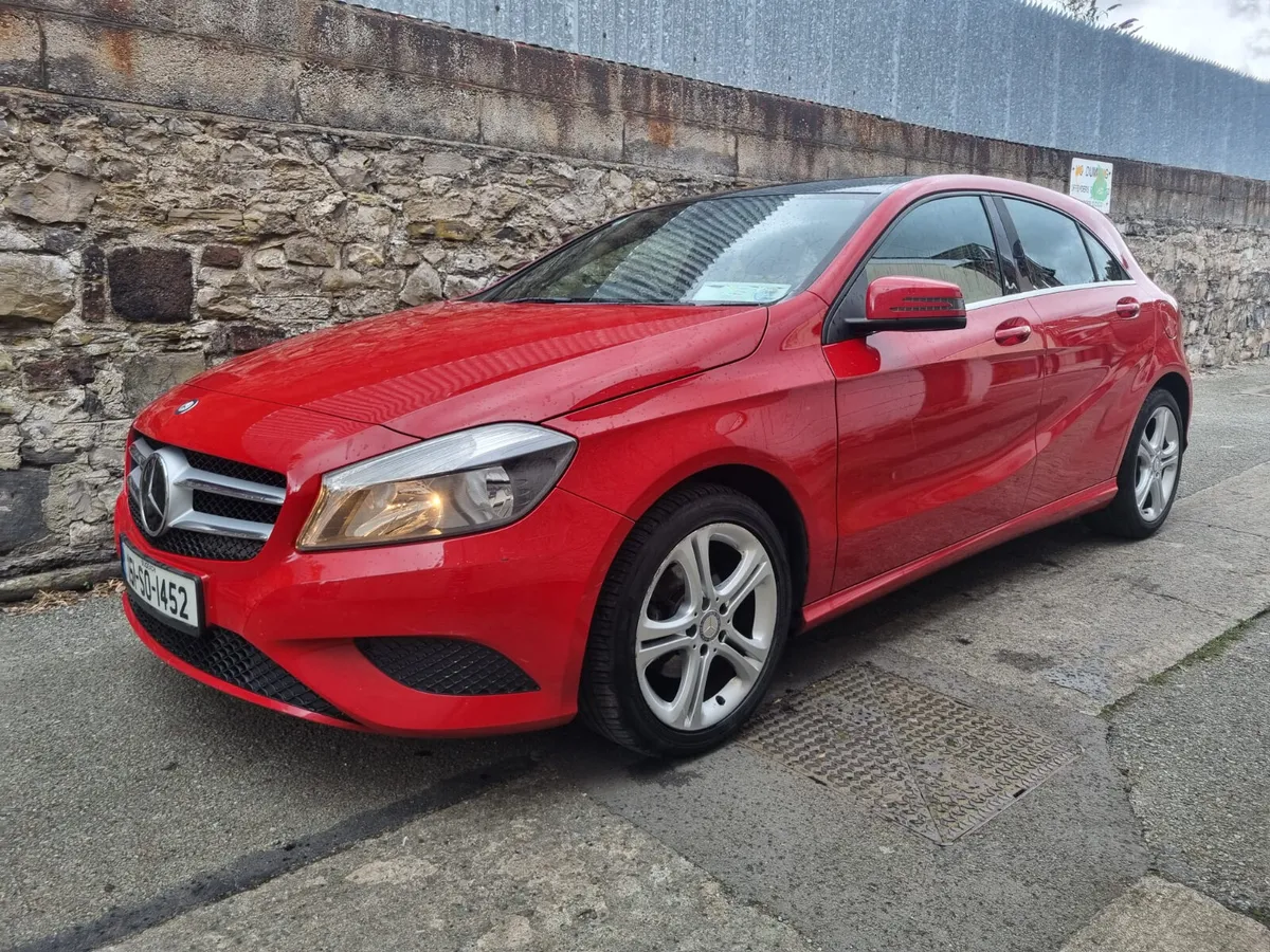 Mercedes-Benz A-Class 2015 Panaromic Roof - Image 4
