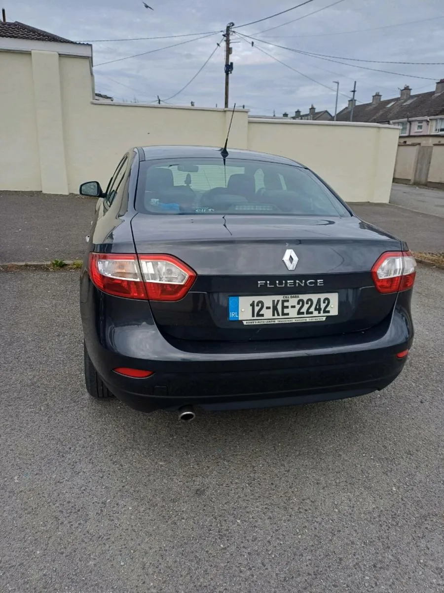 Renault Fluence 1.5 2012 - Image 3