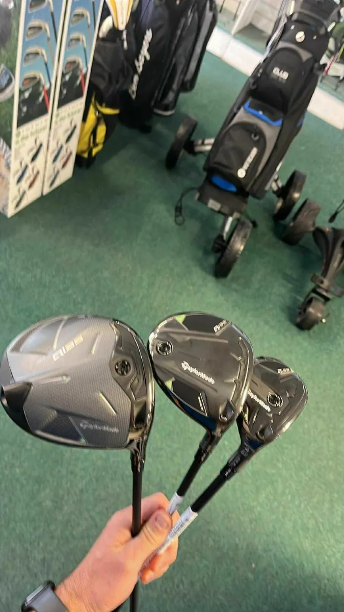 Taylormade Qi35 10.5+3 WD+4 Hybrid Reg All 3 €949 - Image 1