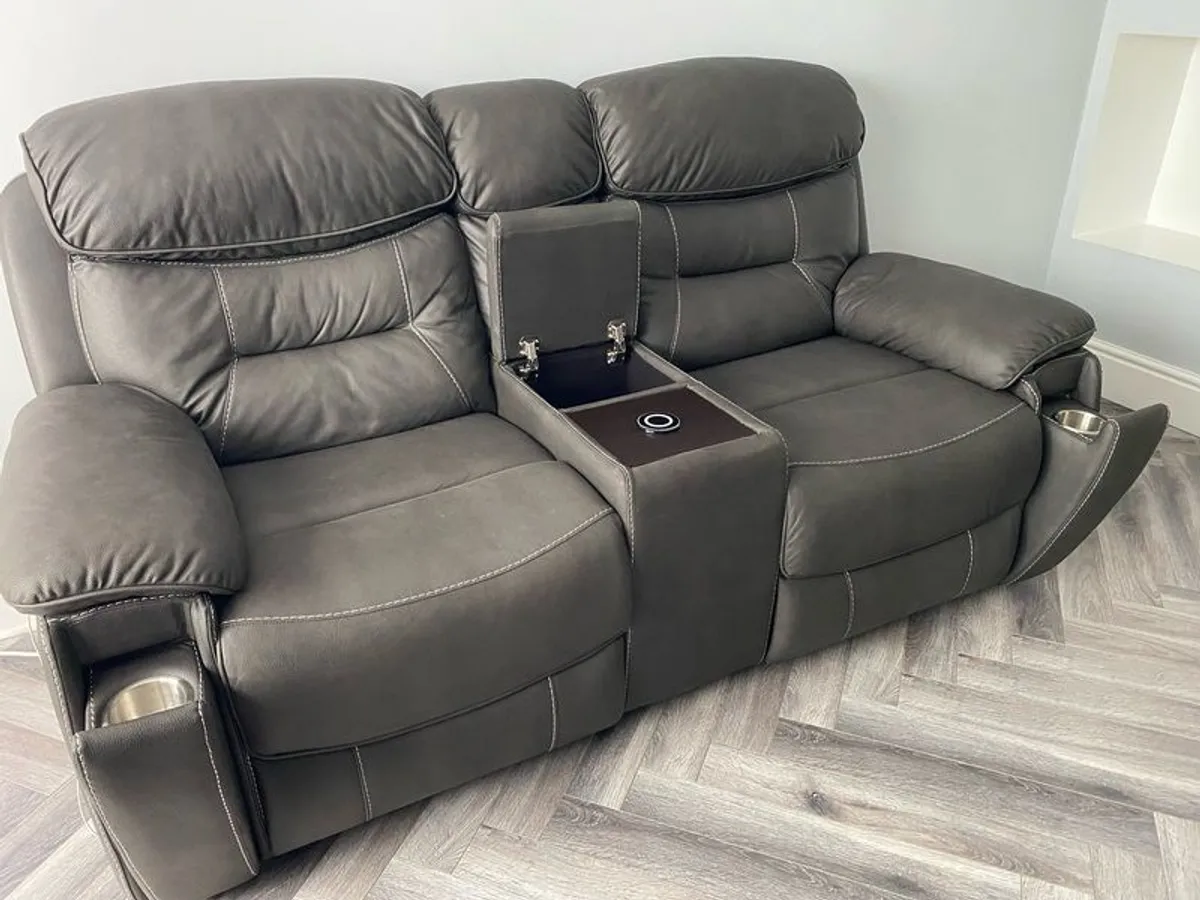 Suite - Image 2
