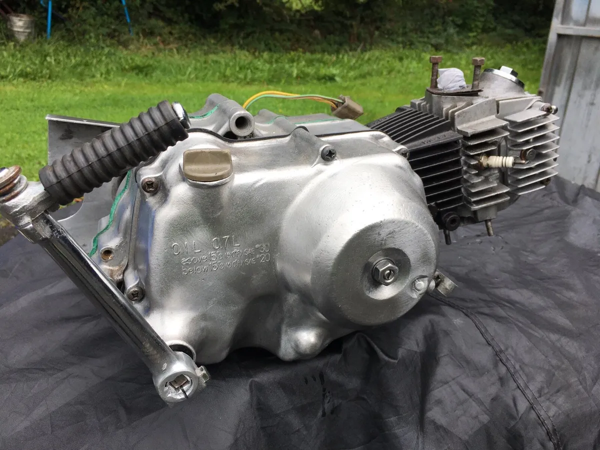 Honda c50 engine - Image 2