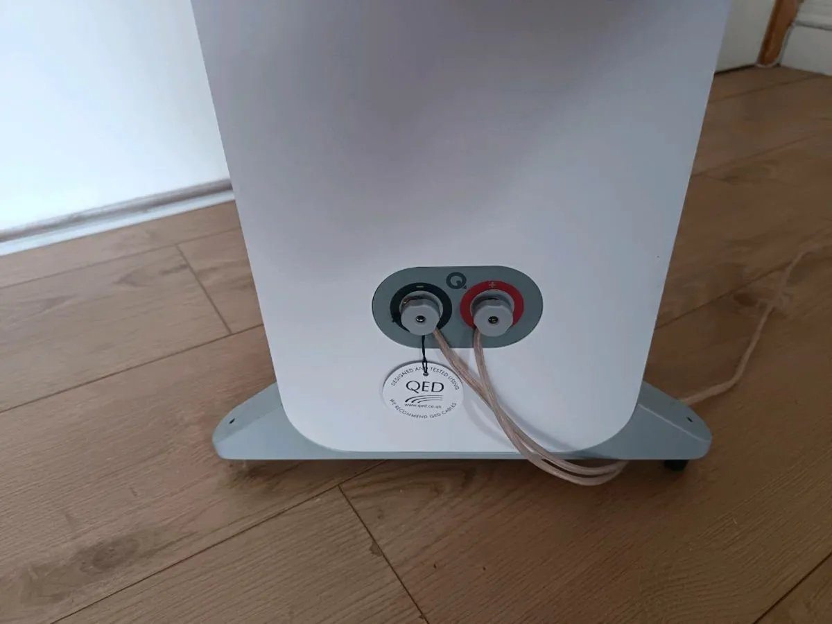 Q Acoustics 3050i - Image 4