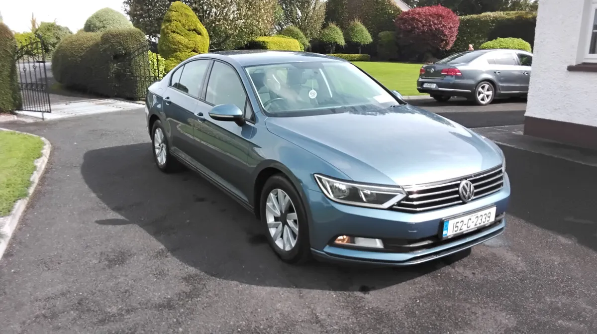VOLKSWAGON PASSAT 1.6 TDI TRENDLINE - Image 4