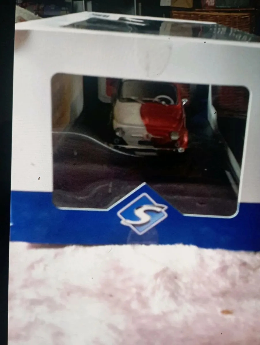 SOLIDO 1-18 SCALE FIAT 500 DIE-CAST MODLE' - Image 2
