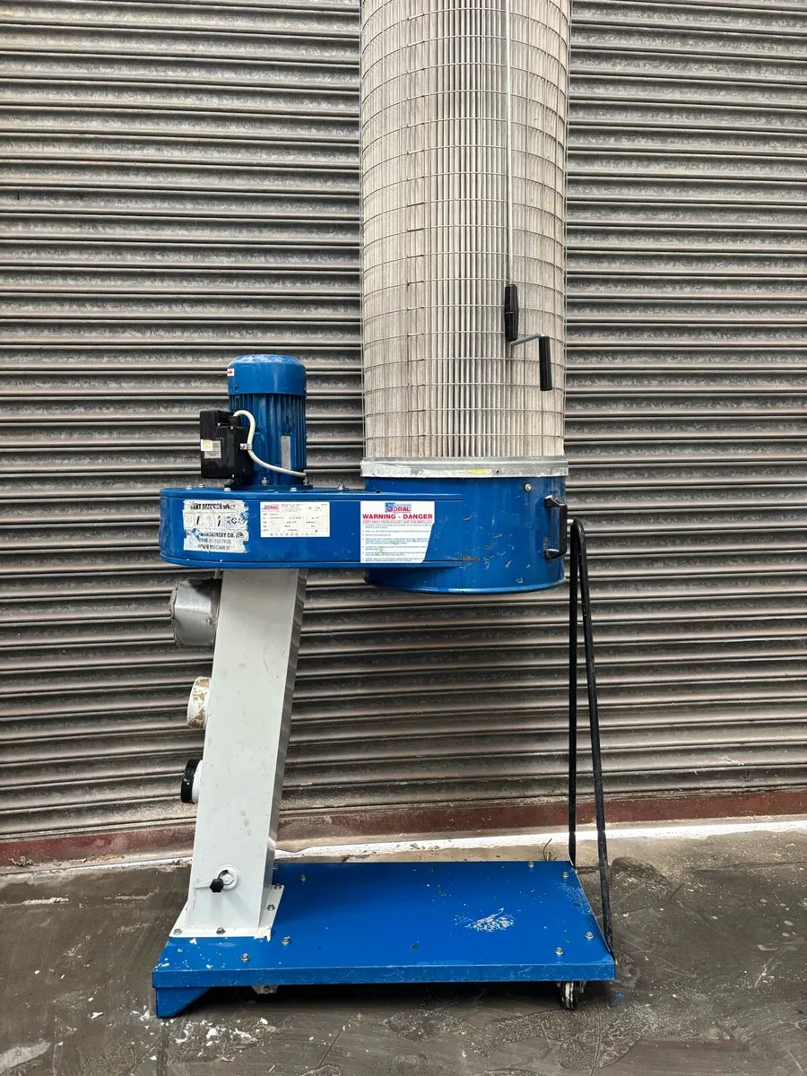 Dust extractor - Image 1
