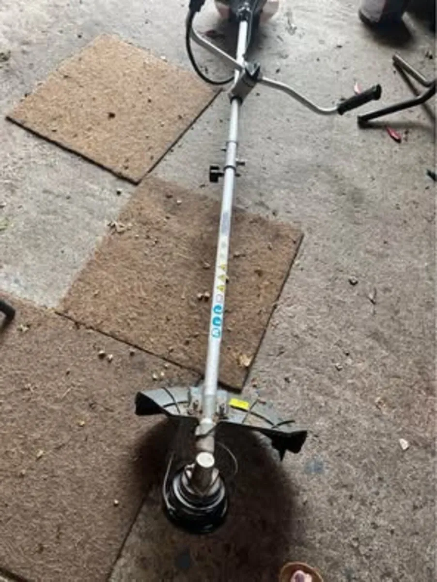 Powerbase Strimmer/Brushcutter RG415 Eng 1.25 Kw - Image 4