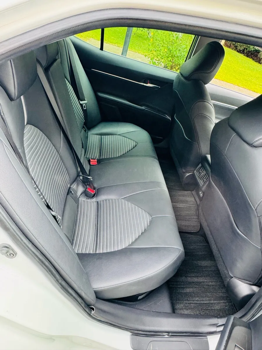 Camry Top Spec- World Sports Spec- Hybrid Warranty - Image 3