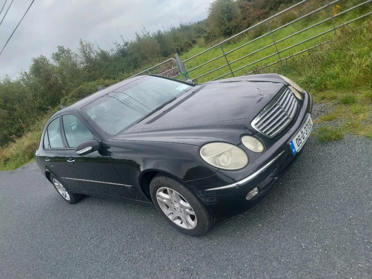 Mercedes x2 - Image 2