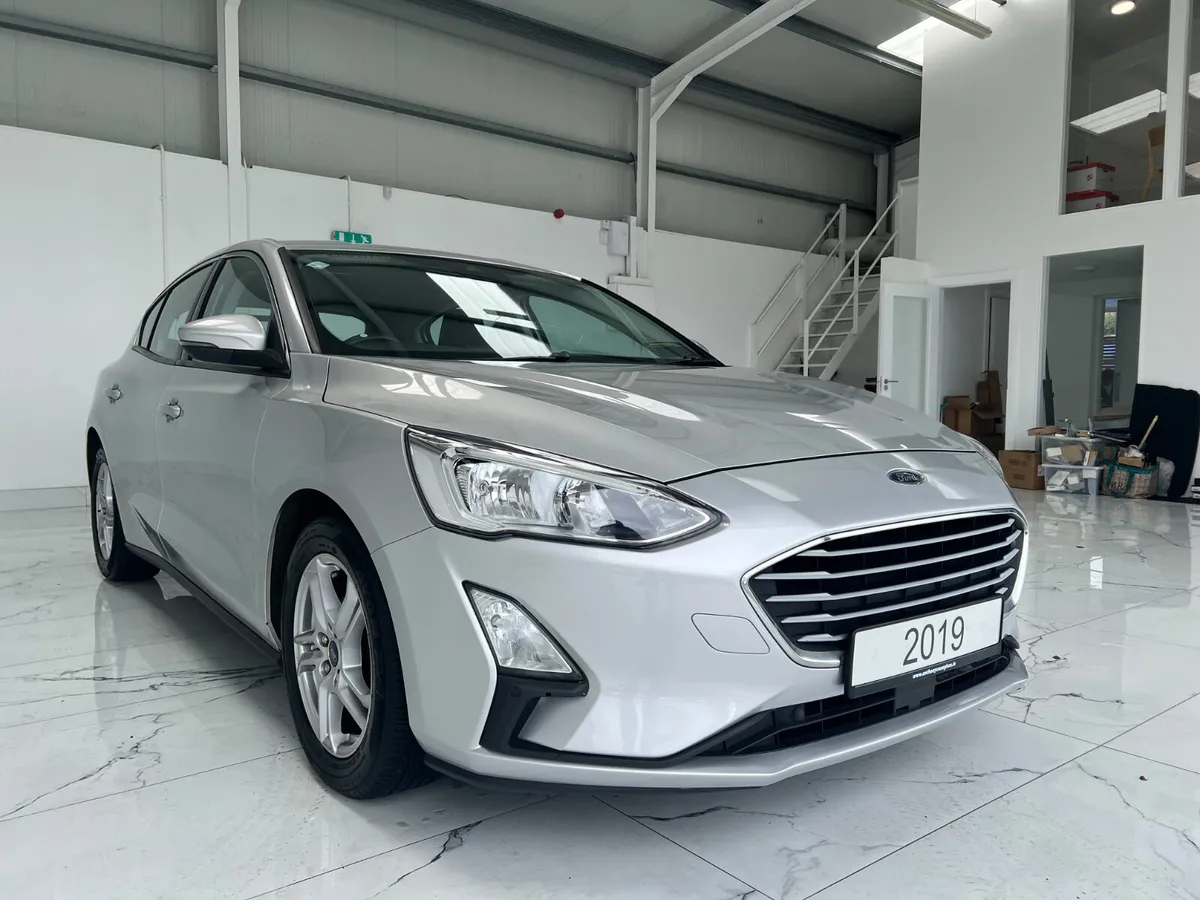 2019 (192) Ford Focus tdci 120bhp Zetec - Image 2