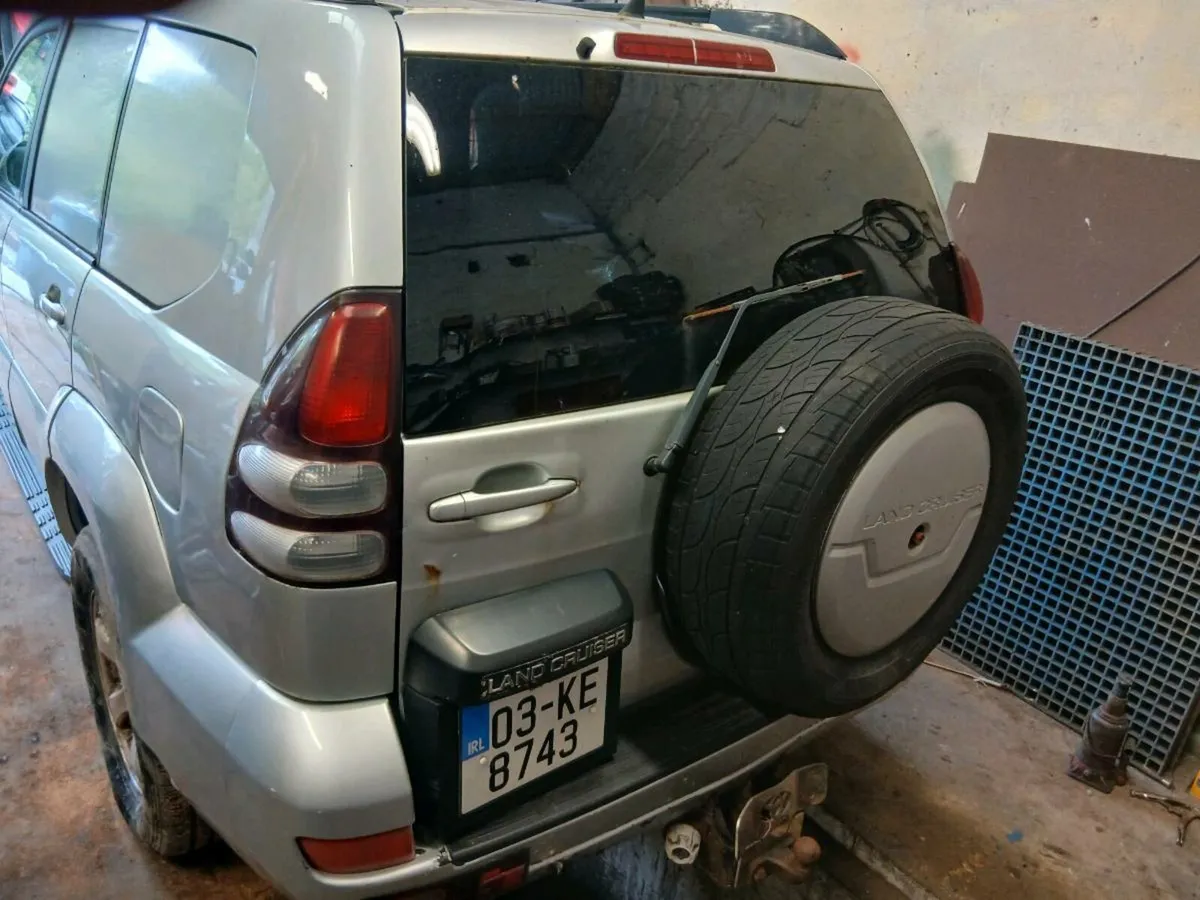 Toyota landcruiser - Image 3
