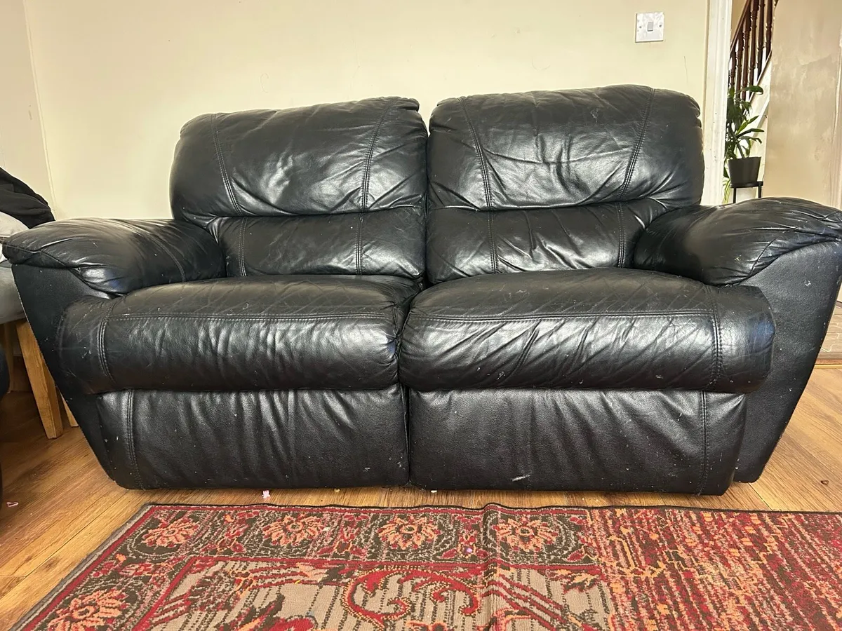 sofa/ couch/ recliner - Image 1