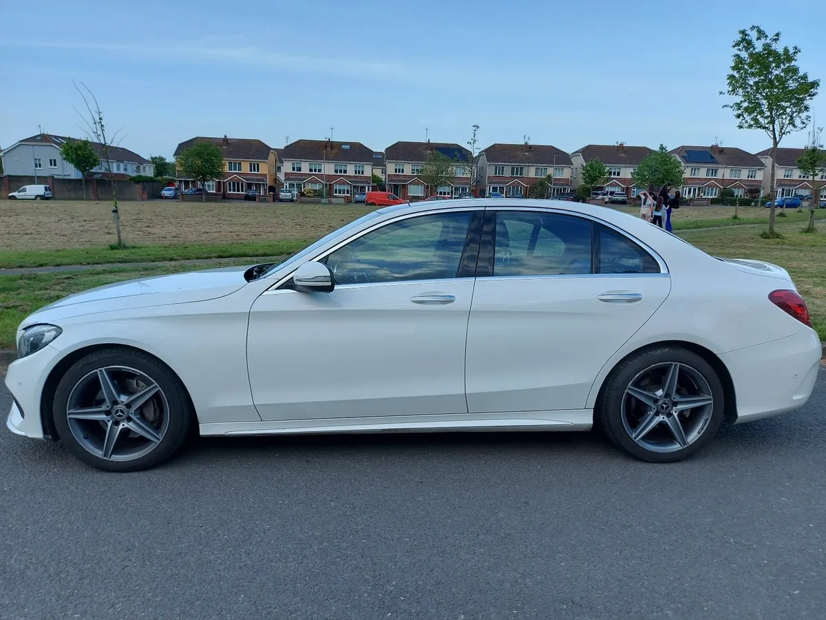 Mercedes-Benz C-lass AMG Line Prem Plus, no damage - Image 3