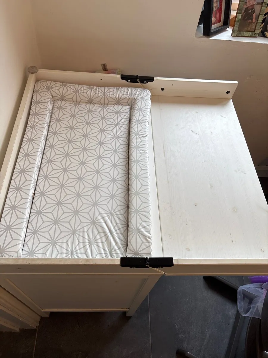 Baby changing table IKEA - Image 2