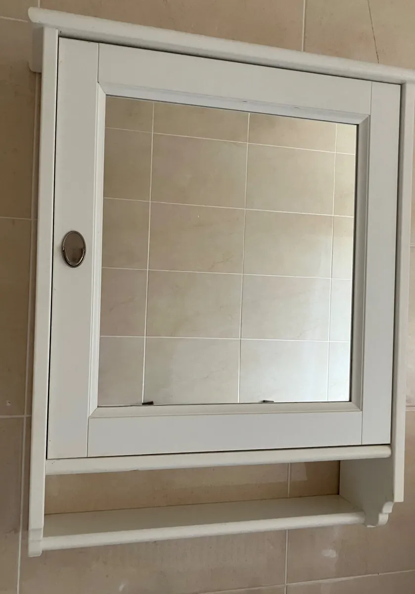 Bathroom furniture - Image 3