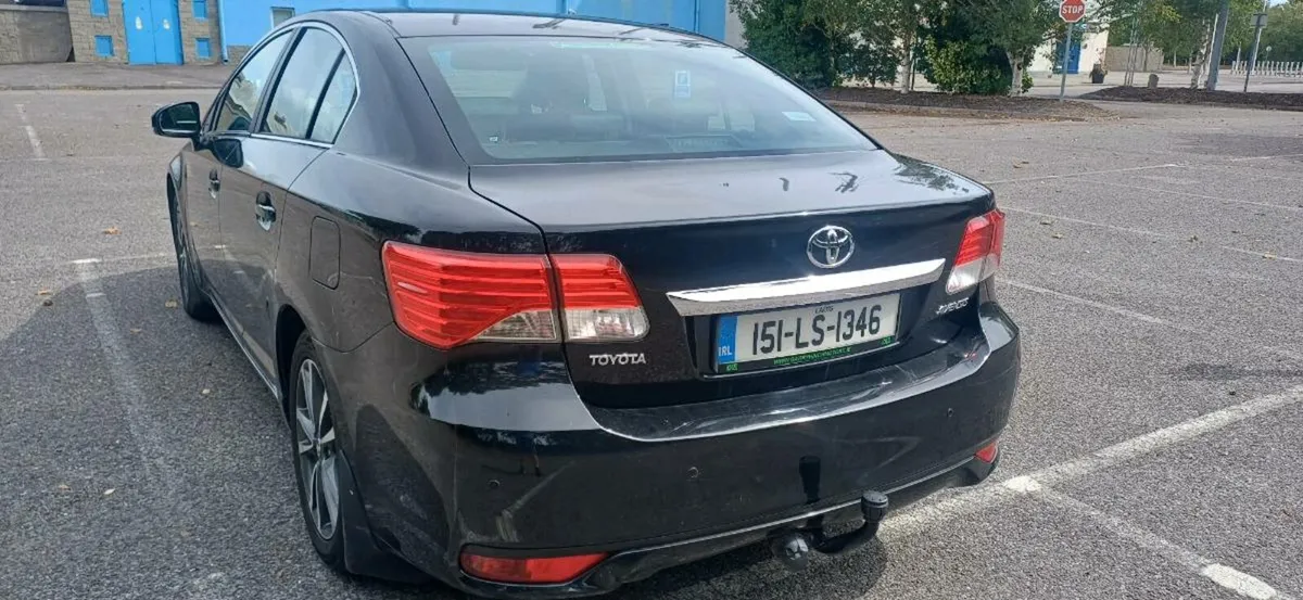 Toyota Avensis 2015 (2.0 D4D) - Image 2