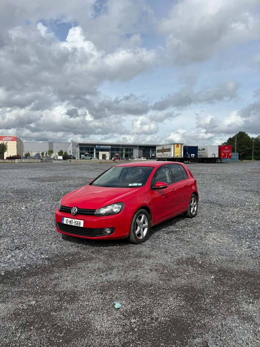 Volkswagen Golf 1.4 petrol - Image 1