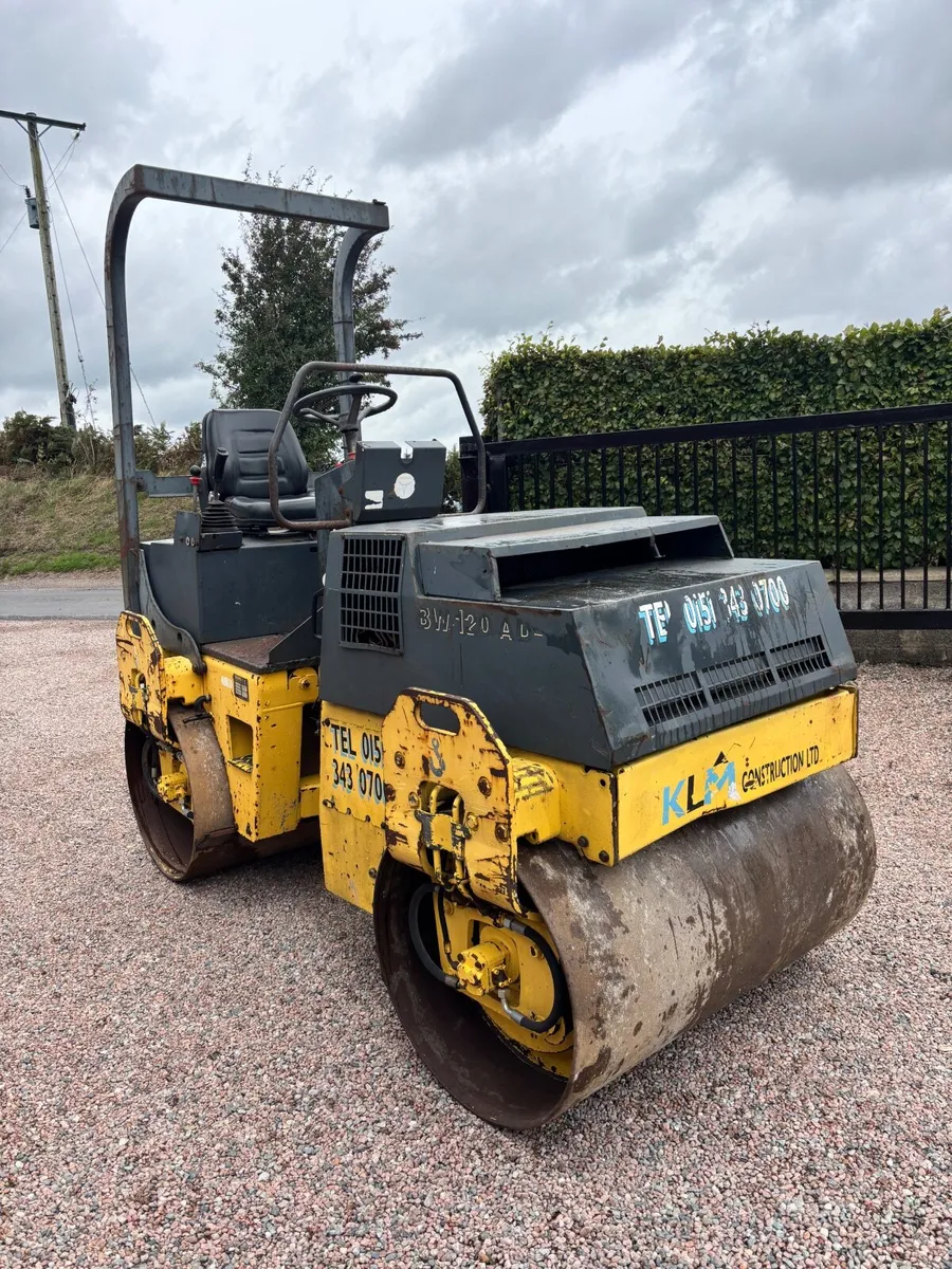 Bomag 120 roller - Image 1