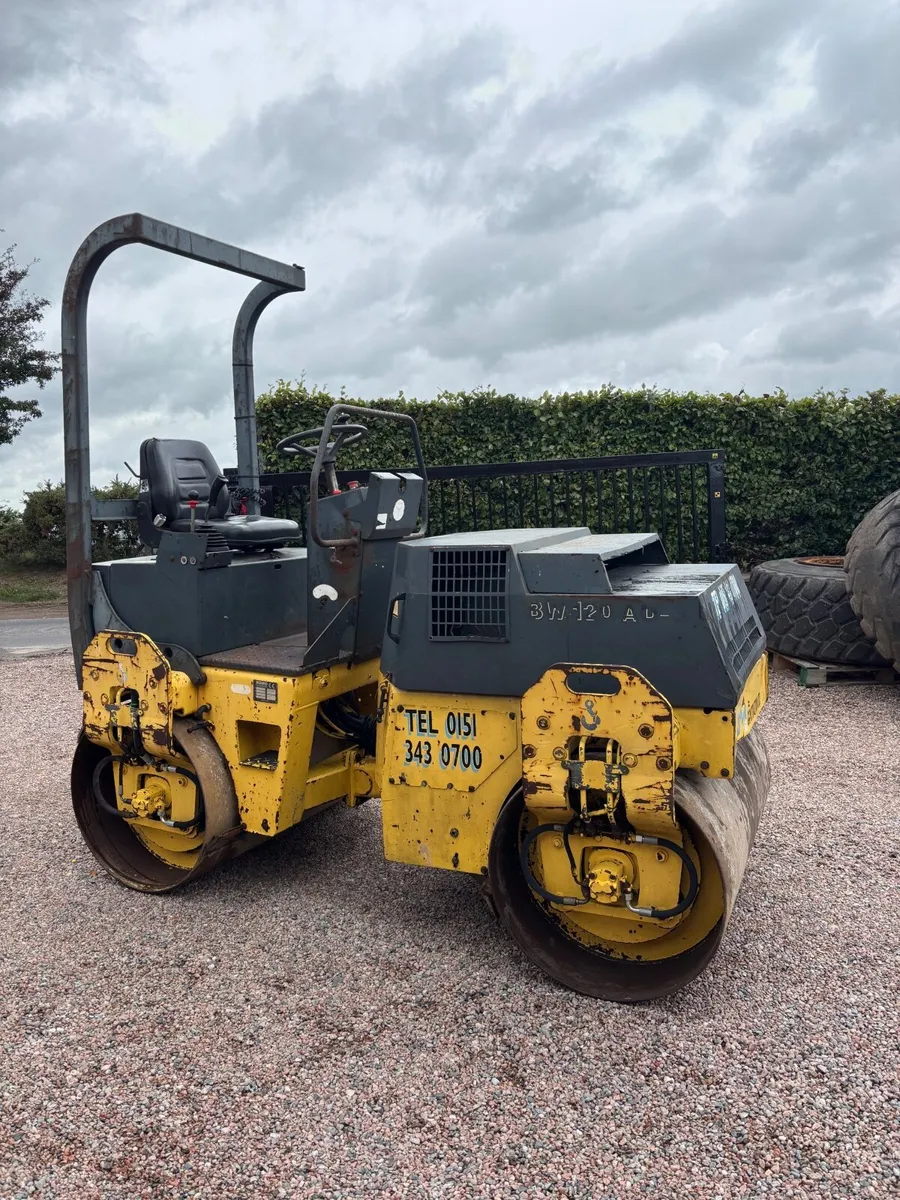 Bomag 120 roller - Image 4