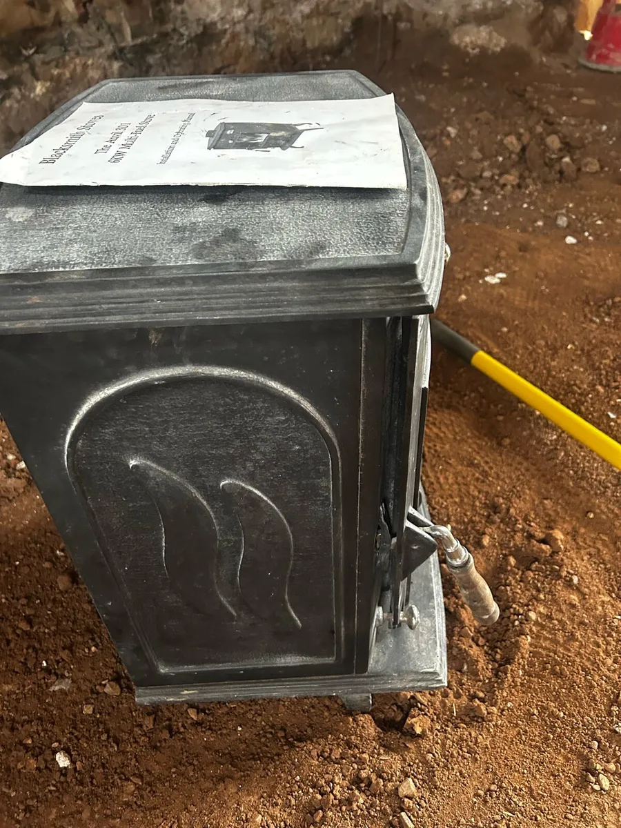 Blacksmith stove - Anvil multi fuel 6kw - Image 4