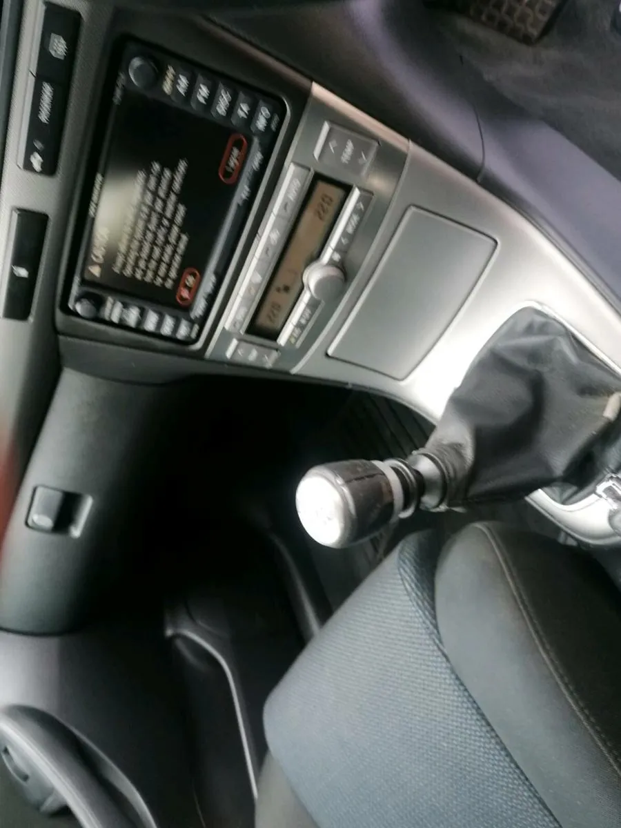 VERY RELIABLE 2008 TOYOTA AVENSIS - Image 4