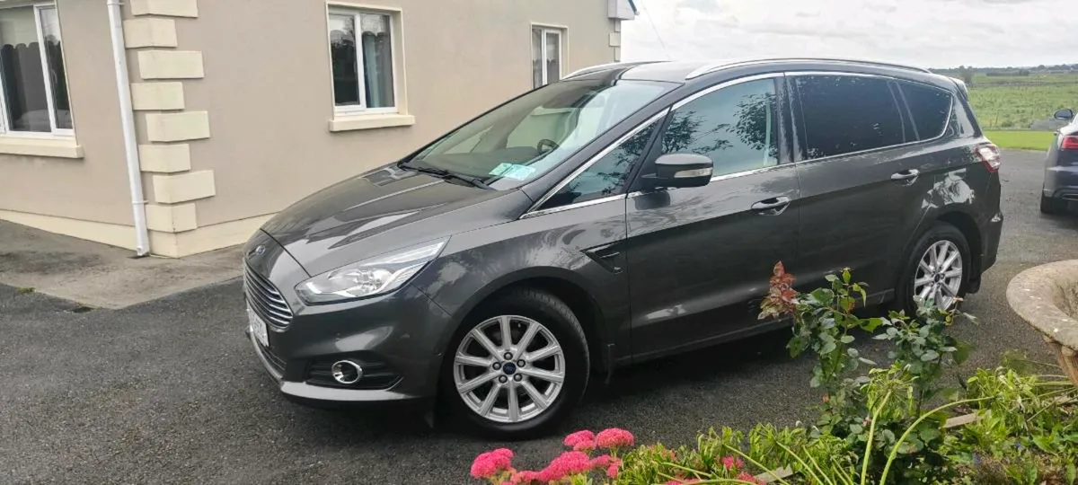 Ford S-MAX - Image 3