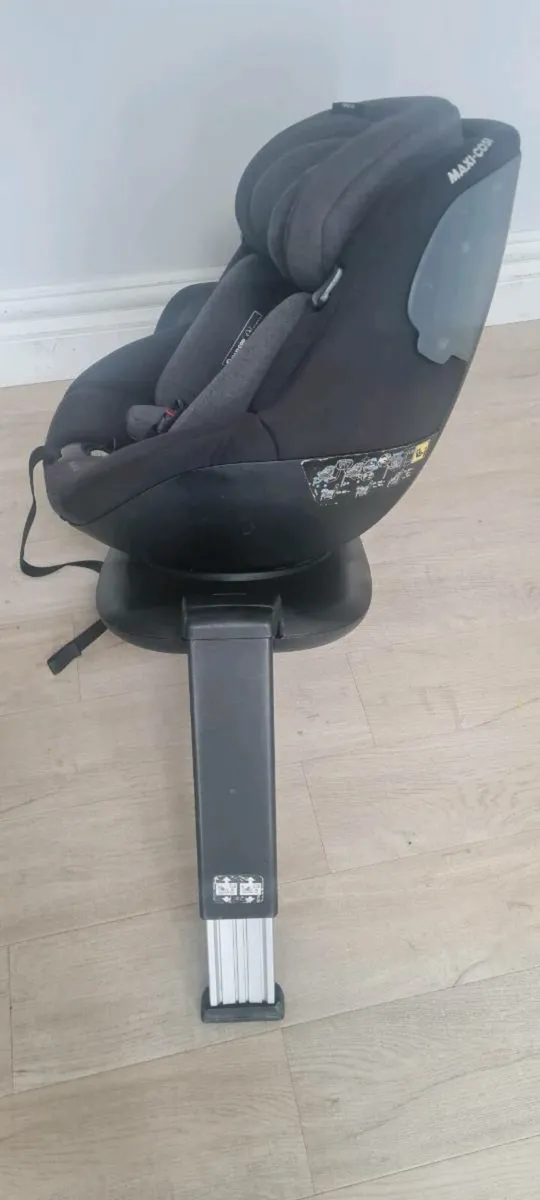 MAXI COSI MICA CAR SEAT - Image 2
