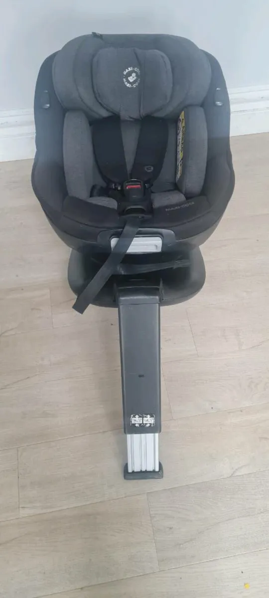 MAXI COSI MICA CAR SEAT - Image 4