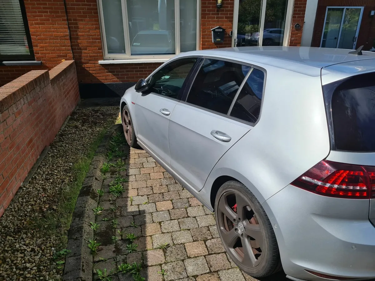 Volkswagen Golf 2015 - Image 4