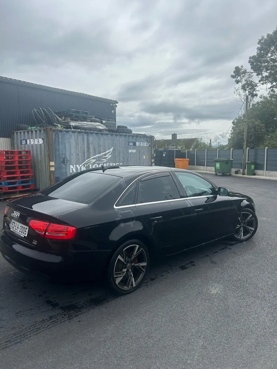 Audi A4 2.0 ULTRA SE TECHNIK 2015 *163 BHP* - Image 3