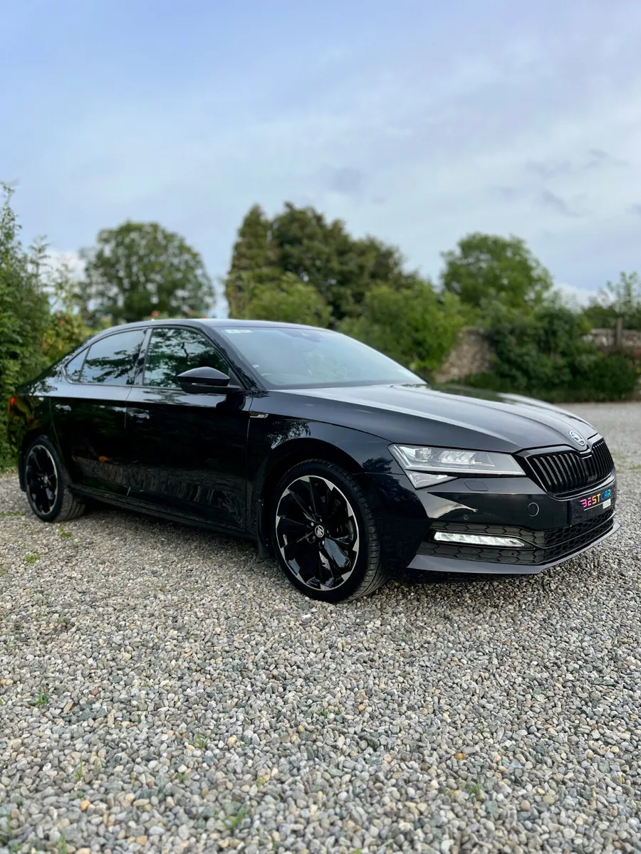 2024 Skoda Superb Sportline 2.0TDI 150HP DSG - Image 2