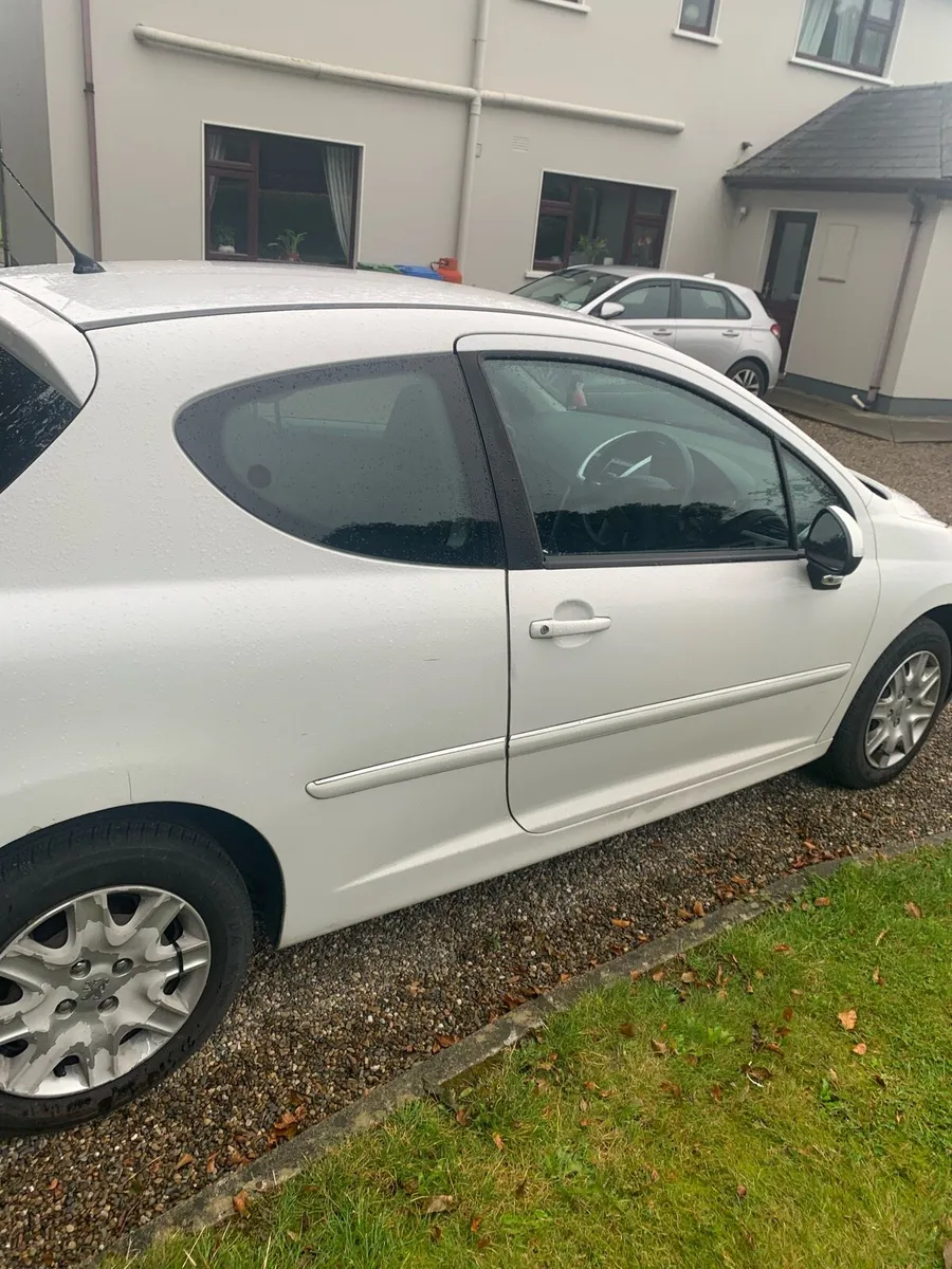 Peugeot 207 - Image 4