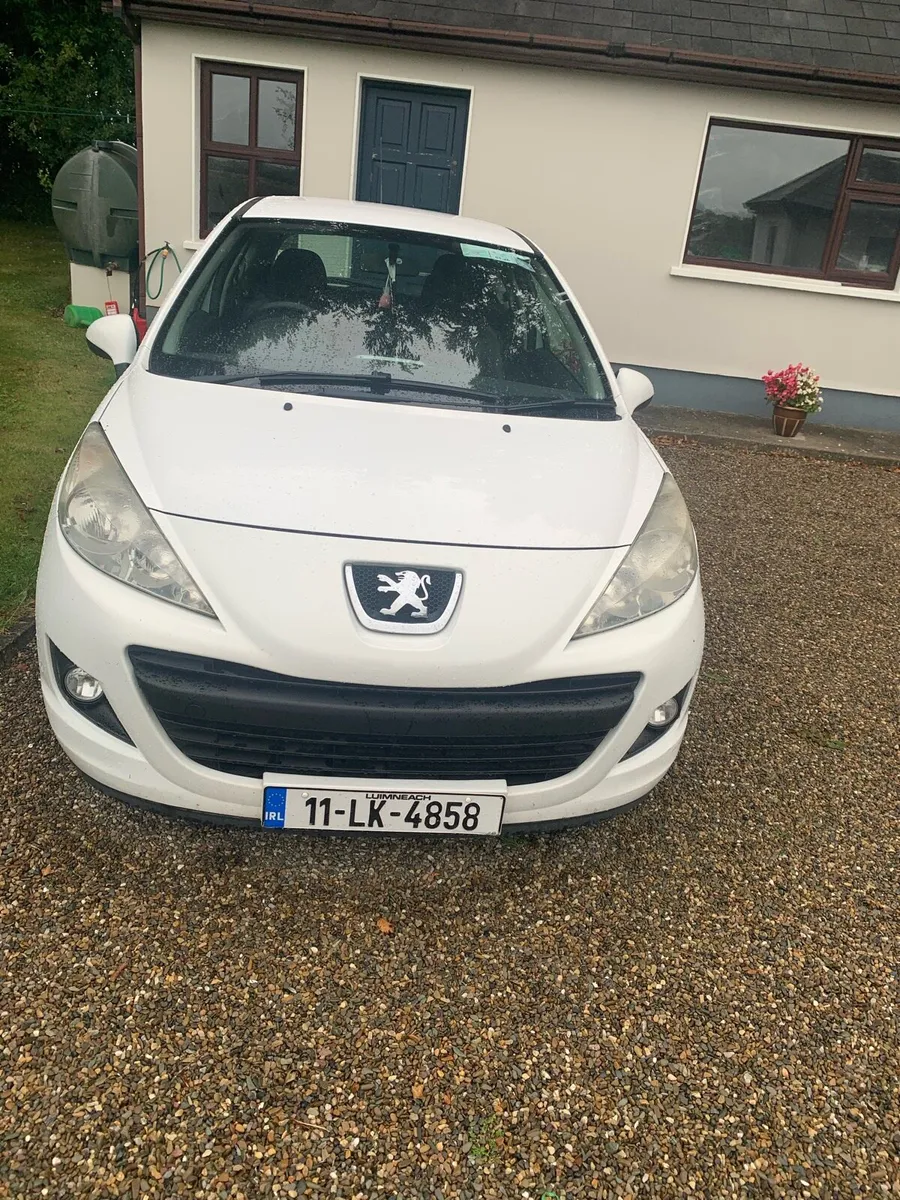 Peugeot 207 - Image 1