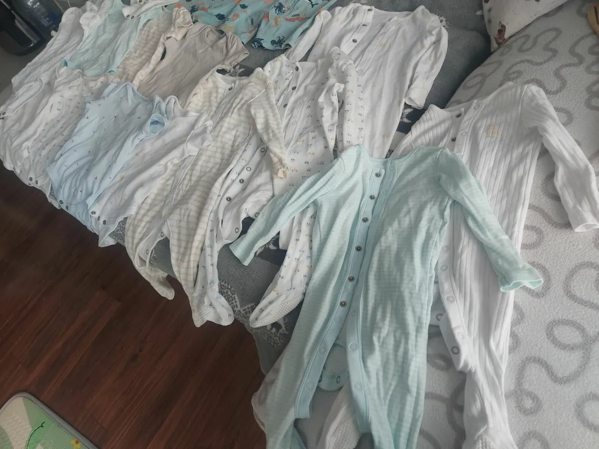 Baby clothes 6-9 months - Image 1