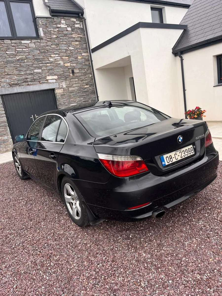 BMW - Image 2