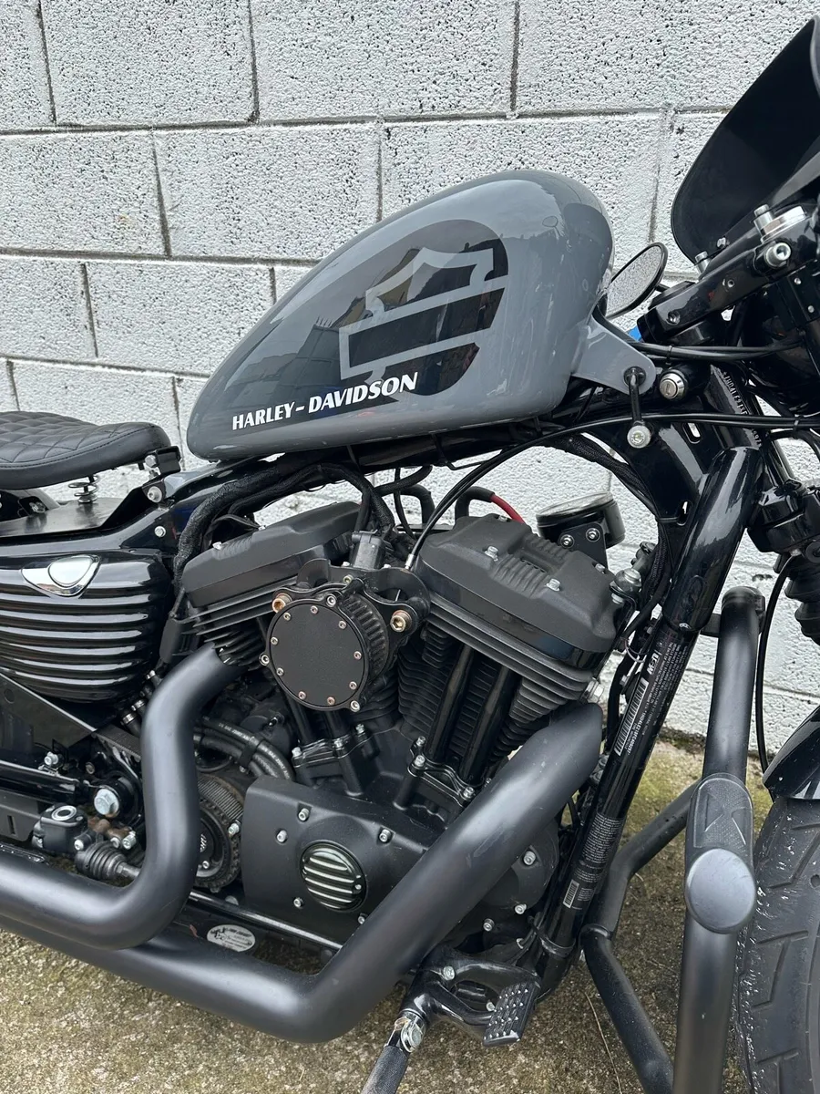 HARLEY CUSTOM SPORTSTER XL 883 - Image 4