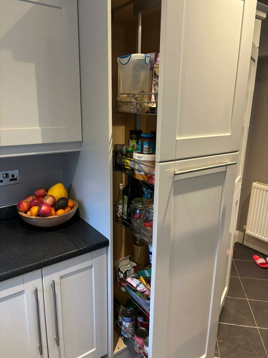 Kitchen - Image 4