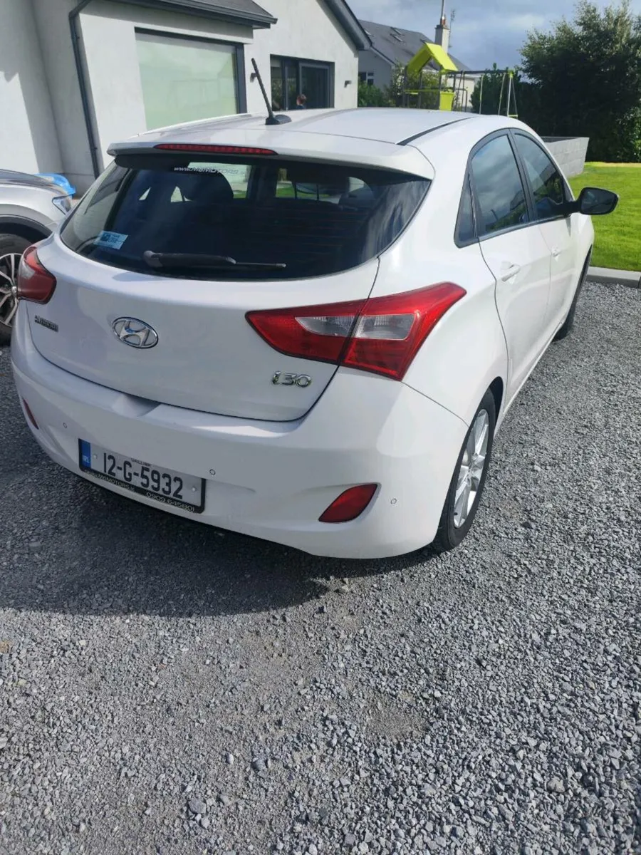 2012 Hyundai i30 1.6 CRDI Style - Image 3