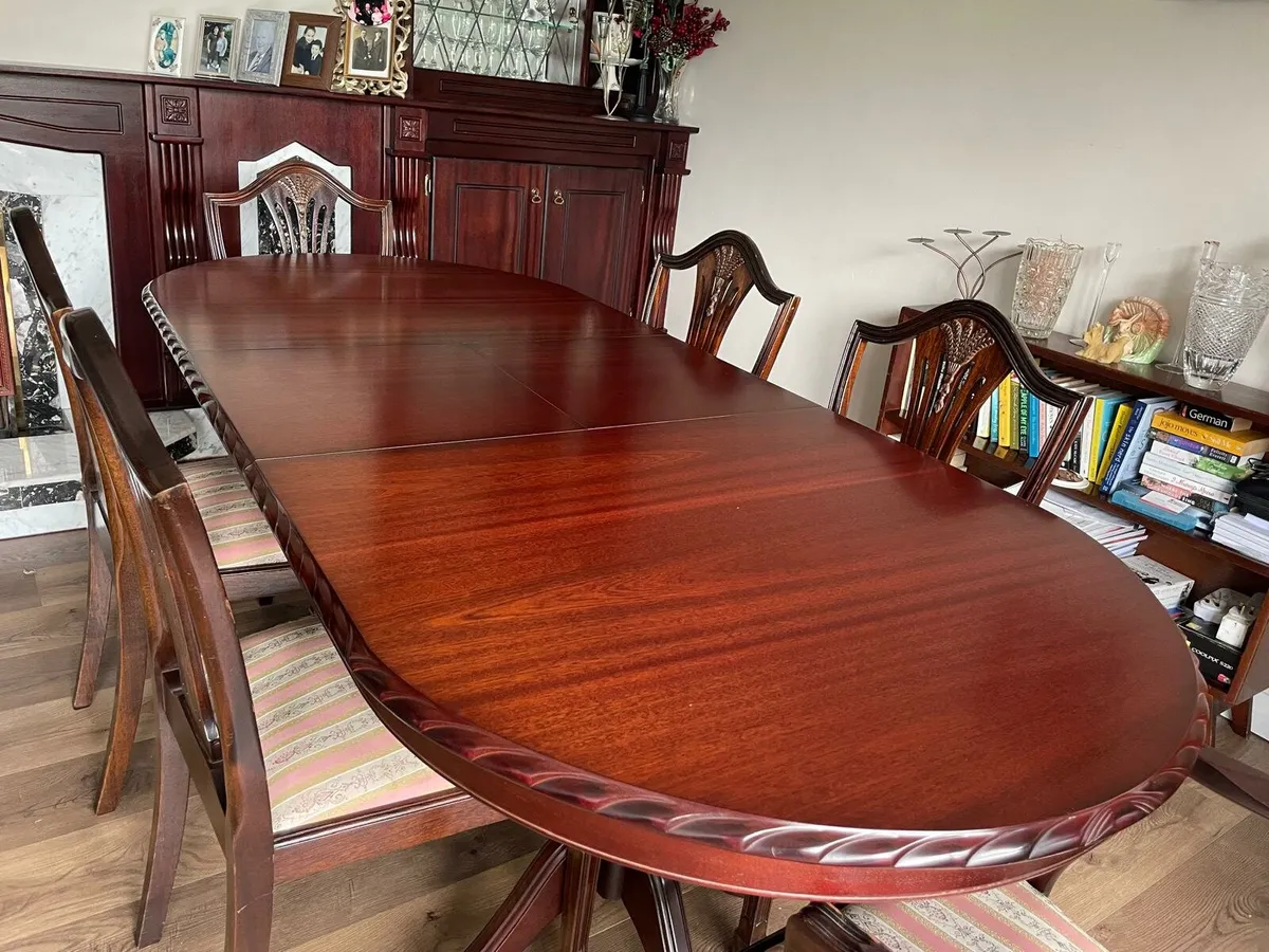Rossmore Dining table and six chairs - Image 2