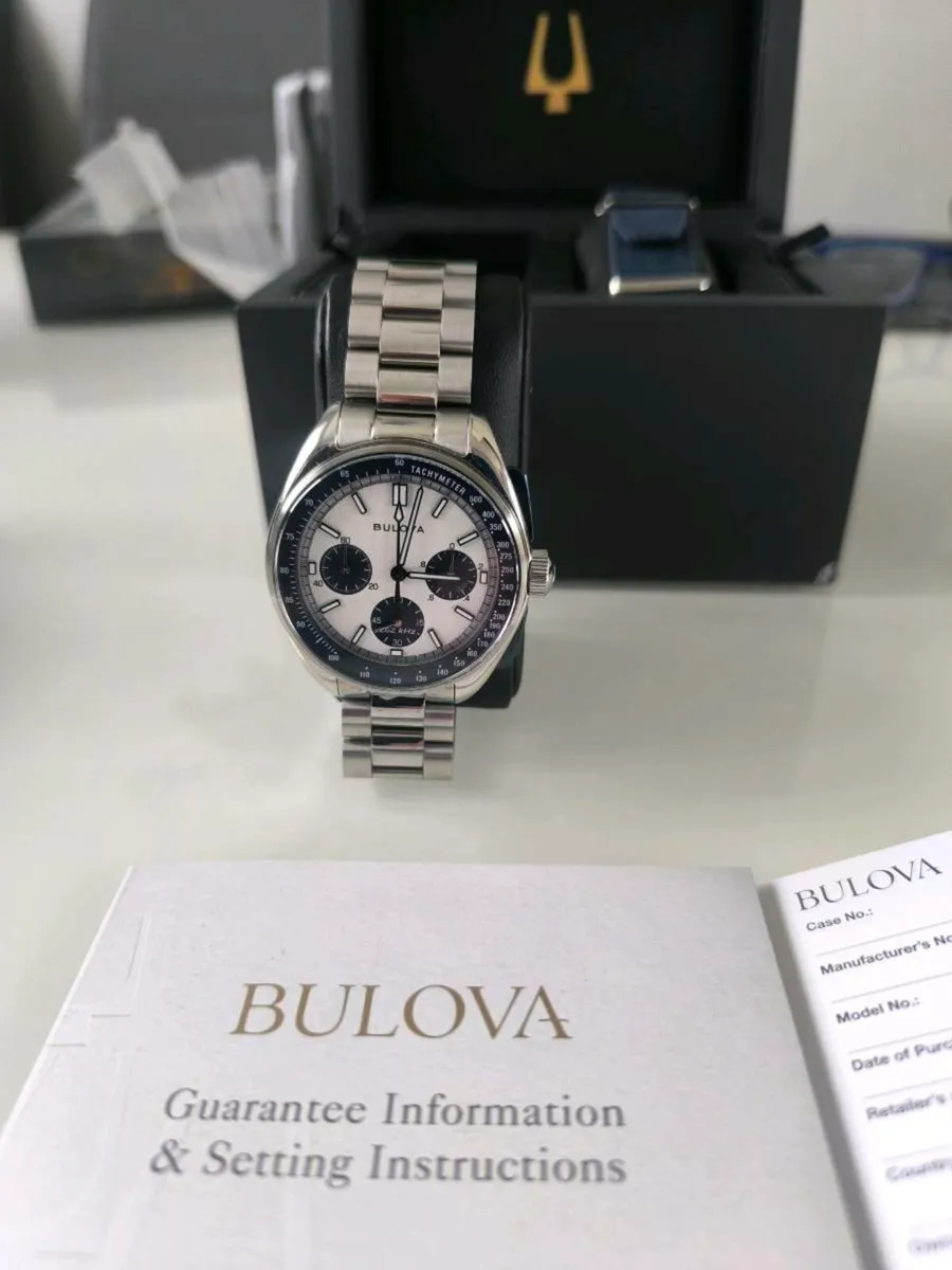 Men's Bulova watch - Image 2