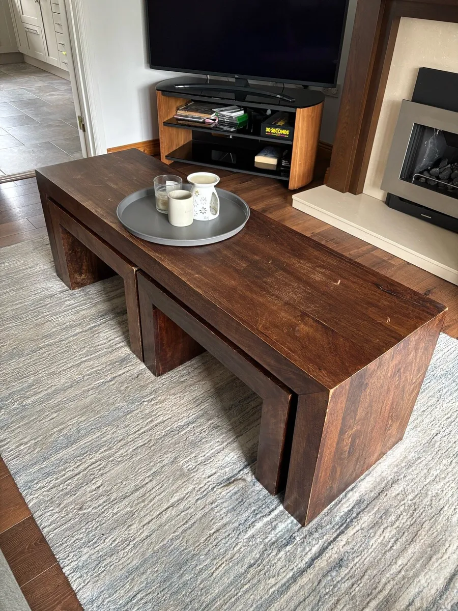 Coffee Table with 2 Nested Tables - Image 1