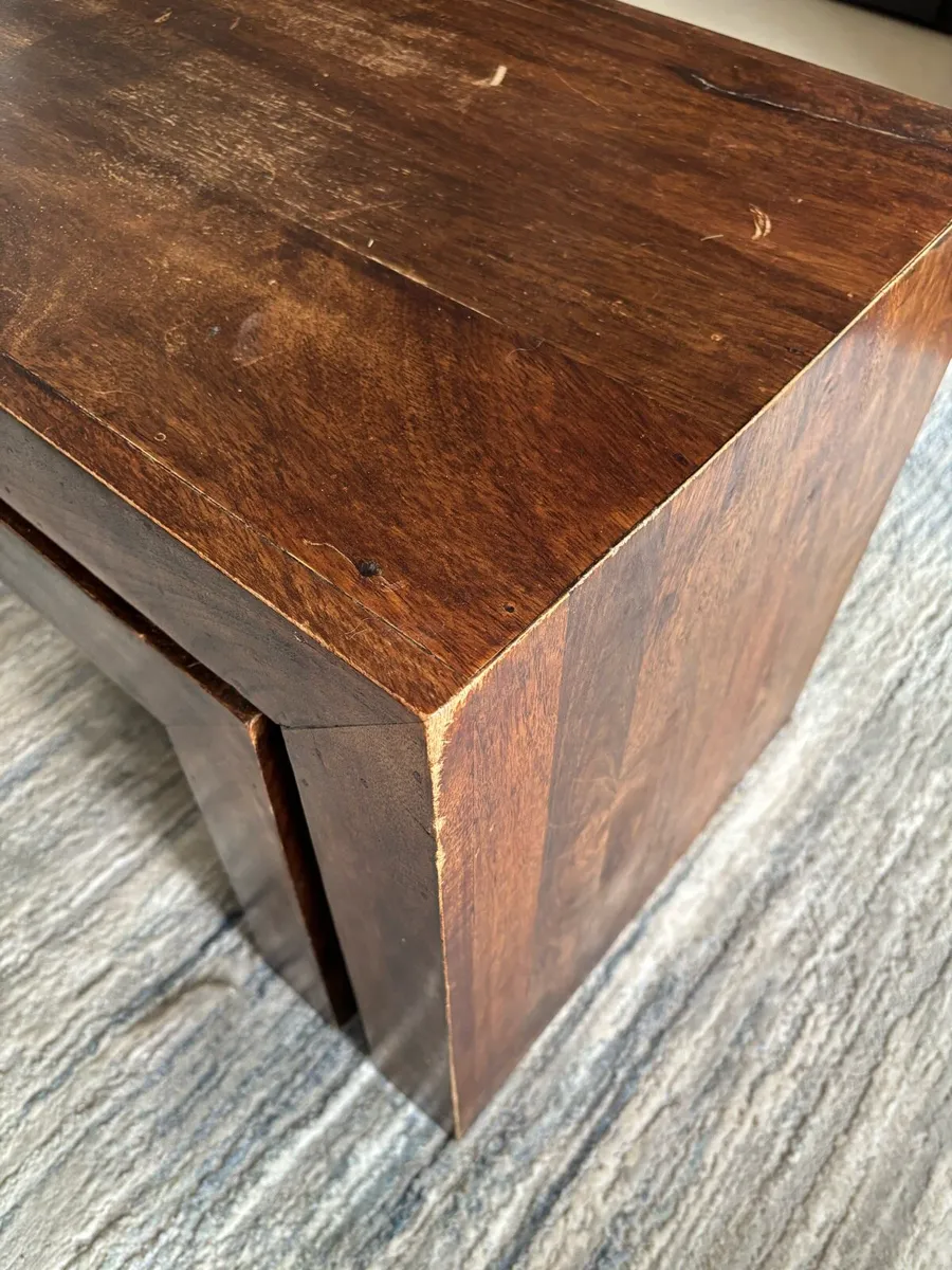 Coffee Table with 2 Nested Tables - Image 3