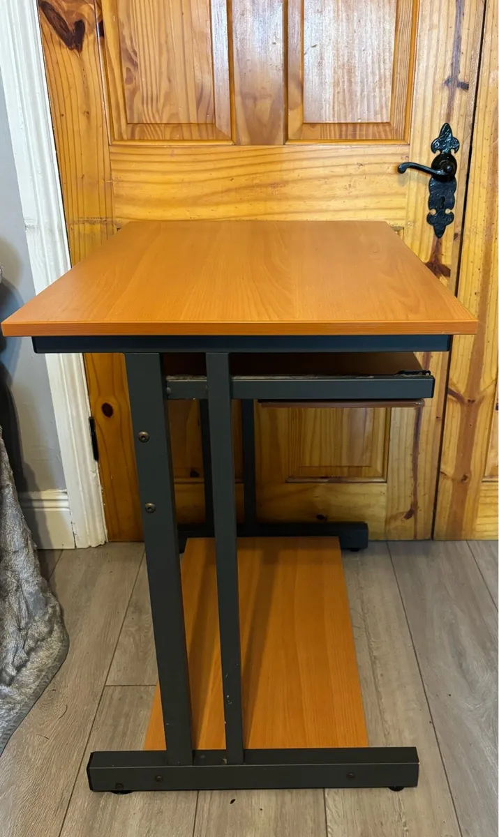 Compact Computer/ Study desk - Image 4