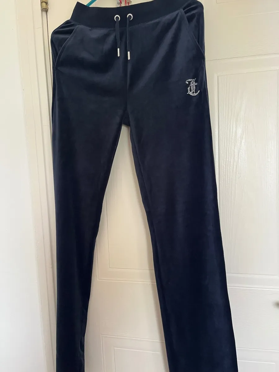 clothes - Image 2