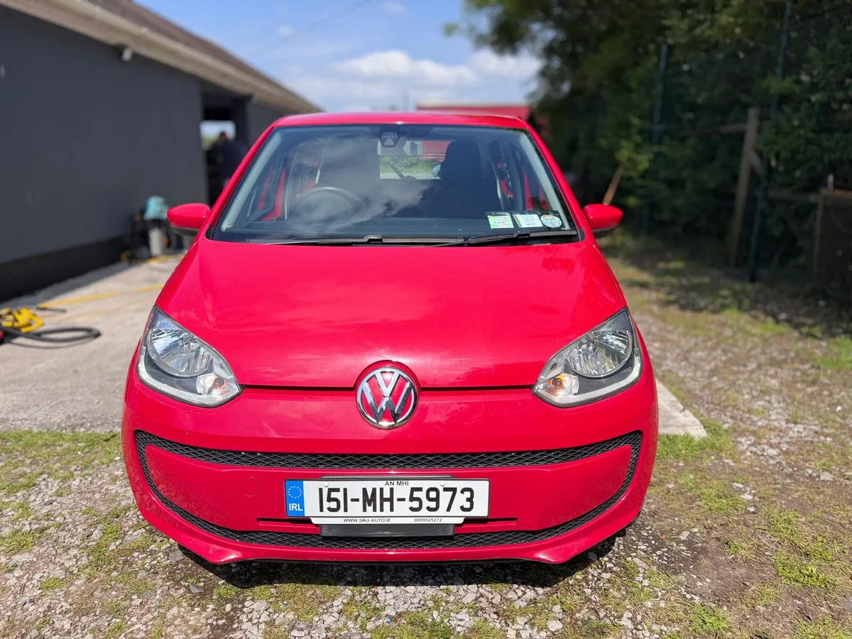 Volkswagen up! 2015 - Image 1