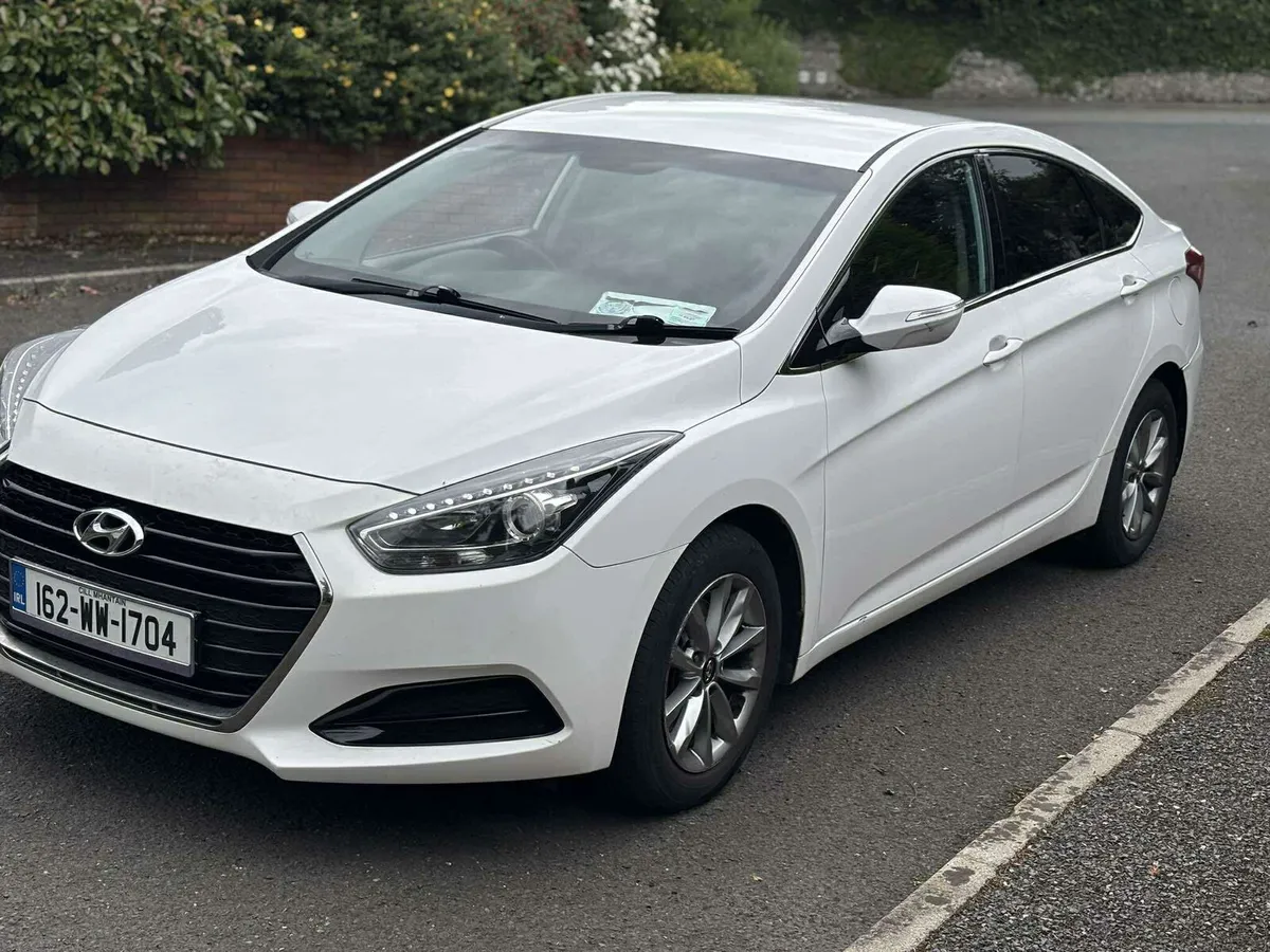 Hyundai i40 1.7L Diesel NEW NCT 01/27 & TAX 01/26 - Image 2