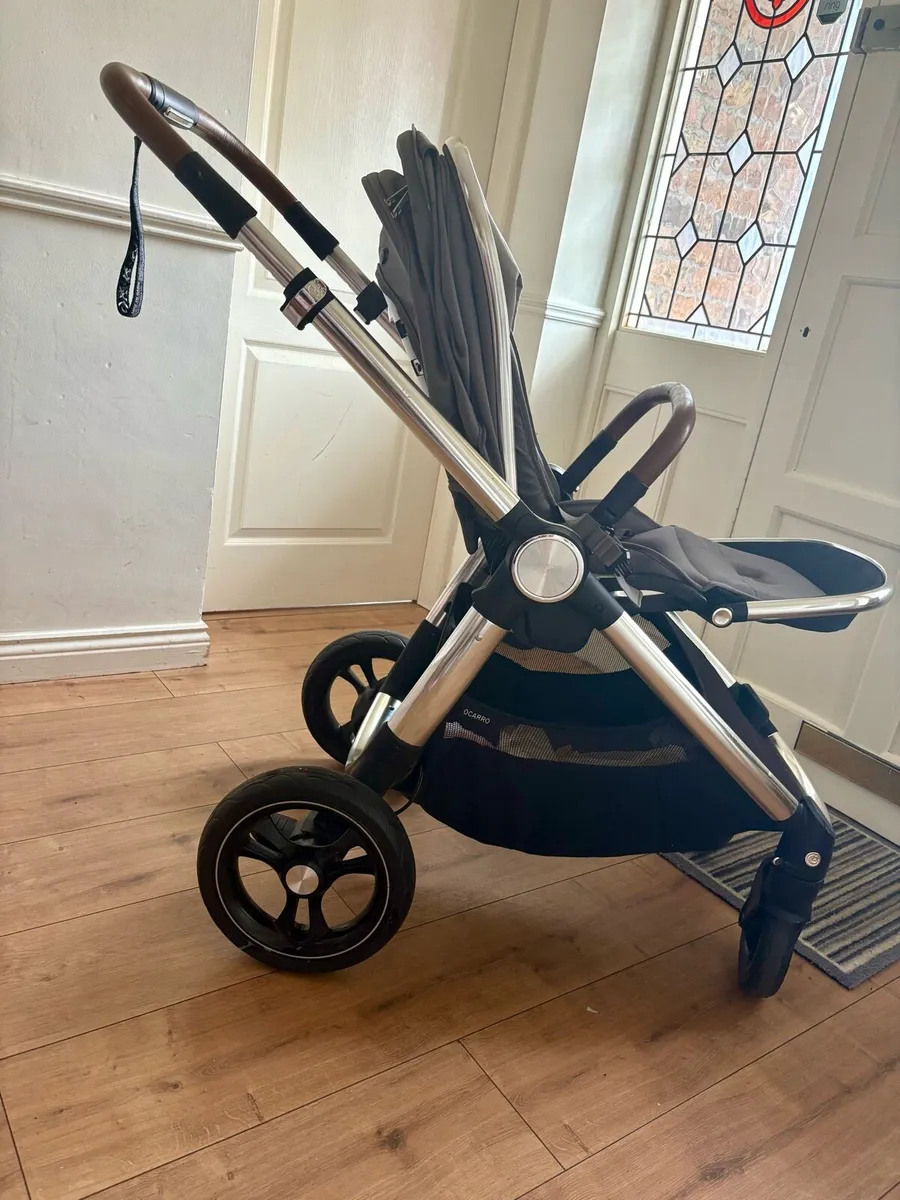 Mama & Papa Ocarro buggy/pram - Image 1