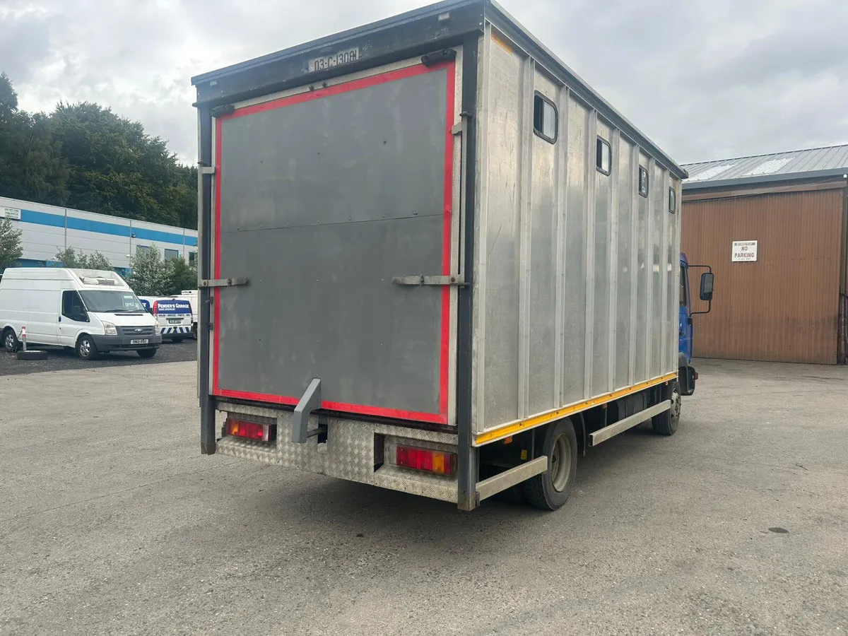 Man horse truck - Image 4