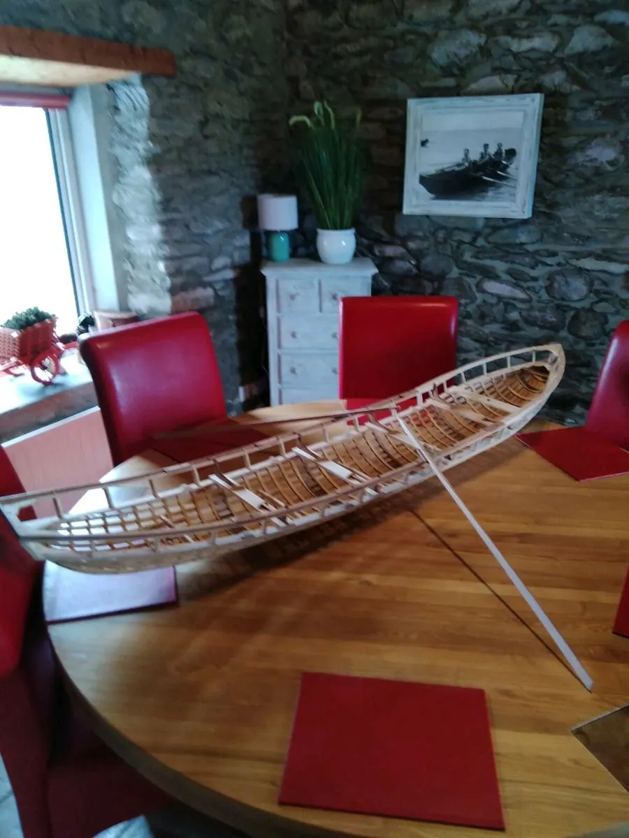 Model Naomhóg (Currach) - Image 2