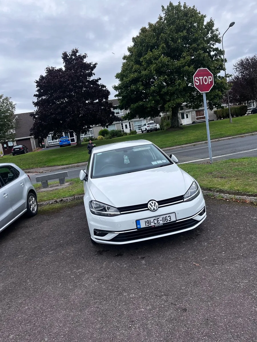 Volkswagen Golf - Image 2