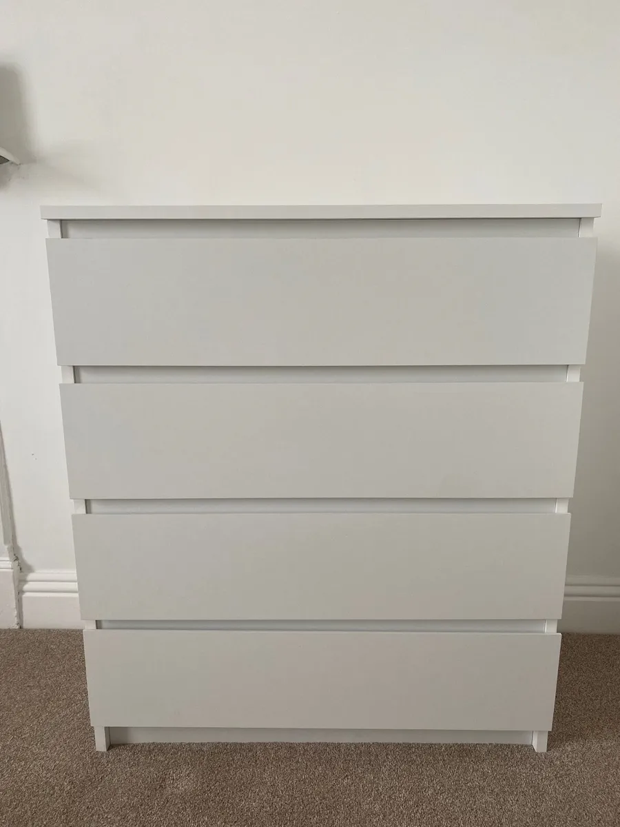 Chest of drawers - Image 2